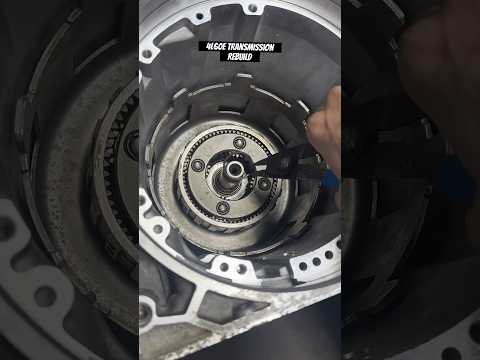 Building a 4L60e Transmission in under 60 Seconds #yt #chevy #ram #clutch #gear #upshift #convertor