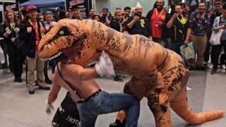 T-Rex Terrorizes NYC Comic Con
