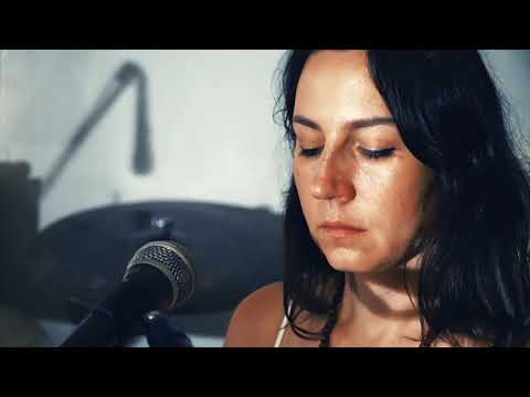 Monika Bulanda -Leave Me (feat.Behzad Mohseni)