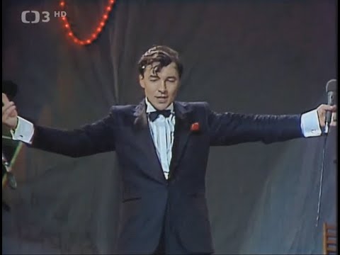 Karel Gott - Beatles / Kam se schoulíš (1984, live)