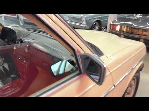 1983 Mercedes-Benz 300 (CC-2114949) for sale in West Babylon, New York