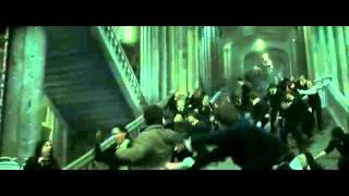 Harry Potter and the Deathly Hallows Part 2 - Battlefield Scene (HD)