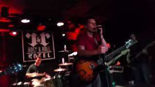 The Early November - Something That Produces Results part 2 @ Rock &amp; Roll Hotel 2015