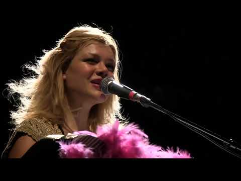 OFFICIAL Nadeah - Stumbling @ Nadeah  Ermont