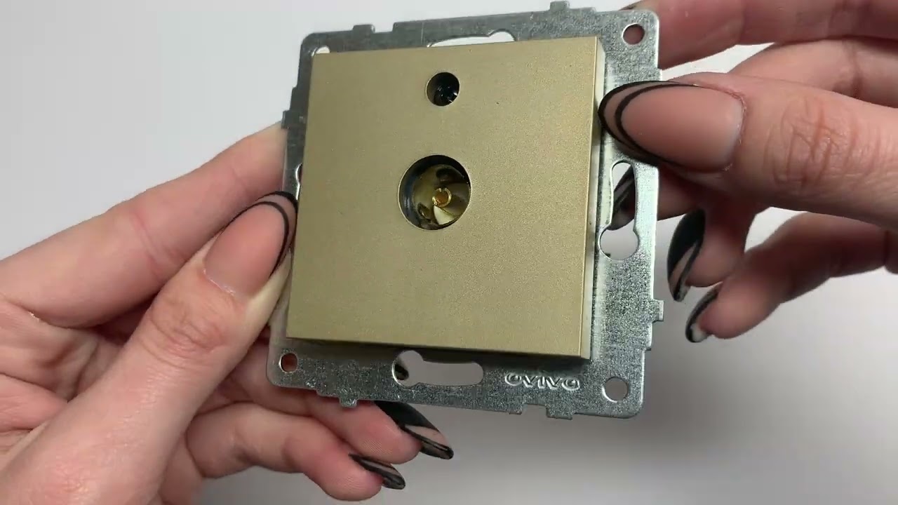 Розетка проходная телевизионная OVIVO Grano титан (600-000312-224)