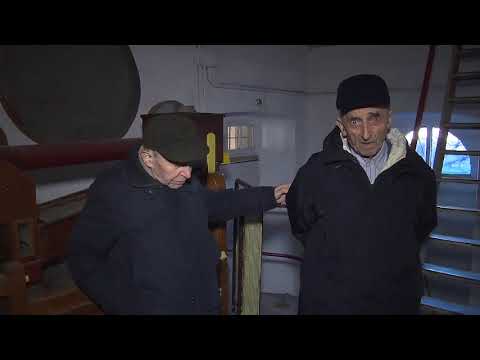 A CARAGLIO IL MULINO DELLA PACE, FUNZIONA CON PEZZI DI CANNONE DELLA SECONDA GUERRA MONDIALE