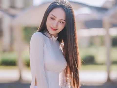 Mắt xanh - Hoàng Hoa