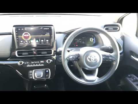 Toyota Aqua G Hybrid Automatic - Image 2