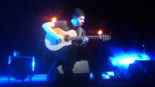 Rodrigo y Gabriela - Rodrigo's solo / Savitri [Live]