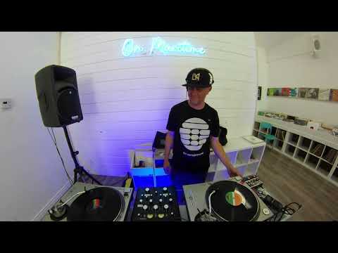 Kelvin K at On Maritime Melrose | House | Deep House Vinyl DJ Mix