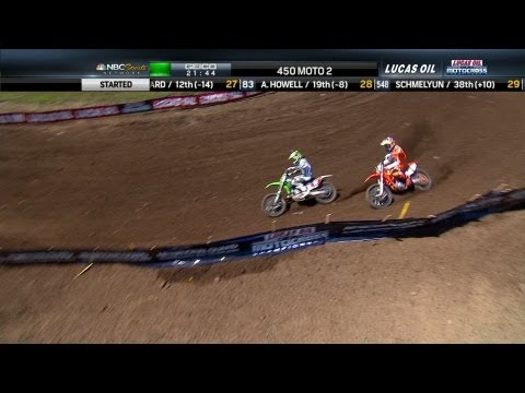 Villopoto Passes Dungey in Moto 2 at Washougal