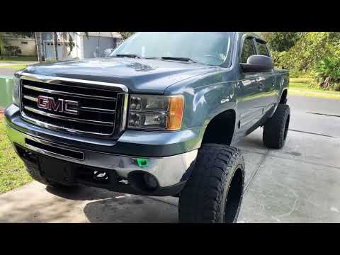 Rough Country 7.5 Inch Lift