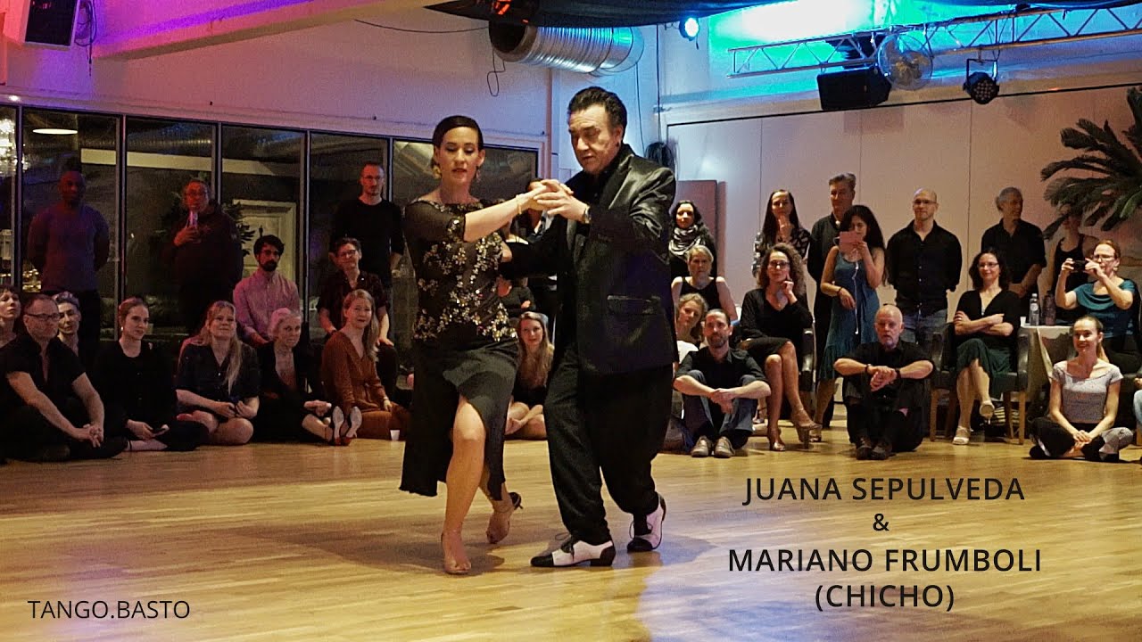 Juana Sepulveda & Mariano Chicho Frumboli - 2-6 - Milonga Grammofon - 2022.02.12