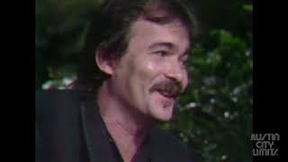 John Prine on Austin City Limits &quot;There She Goes&quot; (1983)