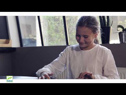 ☞ Kinoptik  by Djeco.