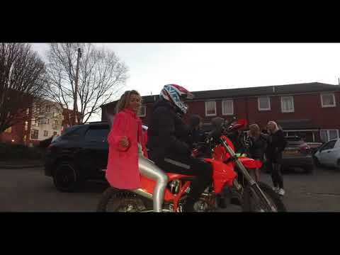 Miss paige age 17 [Music Video]