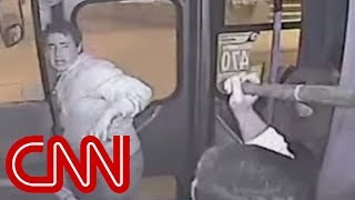 Bus driver lays the smackdown on thief