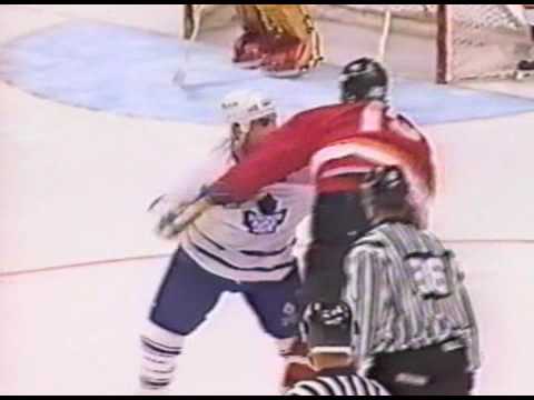 Tie Domi vs Sandy McCarthy Jan 7, 1997