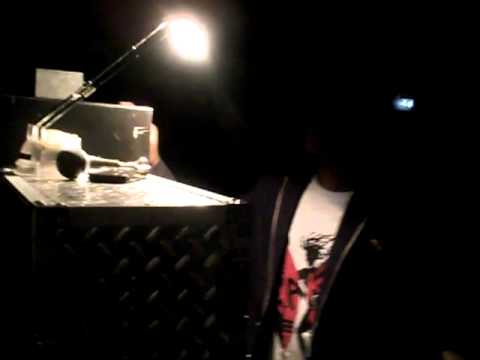 OneDubTv - Young Warrior meets Iration Steppas at Teachings In Dub 27.01.12 Pt1