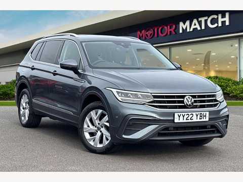 Volkswagen Tiguan Allspace 1.5 TSI Life DSG Euro 6 (s/s) 5dr video thumbnail
