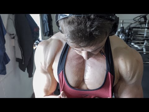 Chest, shoulders and triceps | High volume push day