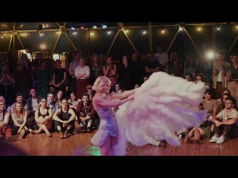 Sharon Davis “Feather Fan Dance” Show - PUMPYOURSWING Festival 2025