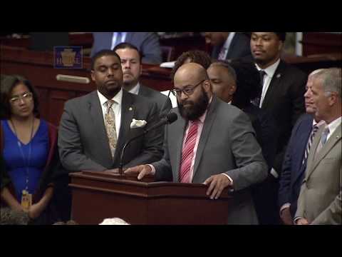 Cruz Honors the late Marge Tartaglione