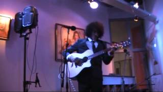 John Lewis Cabot sings London at the Almere Singer songwriter Event September 13, 2015