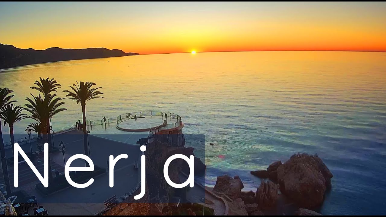Live webcam view of Balcón de Europa Viewpoint