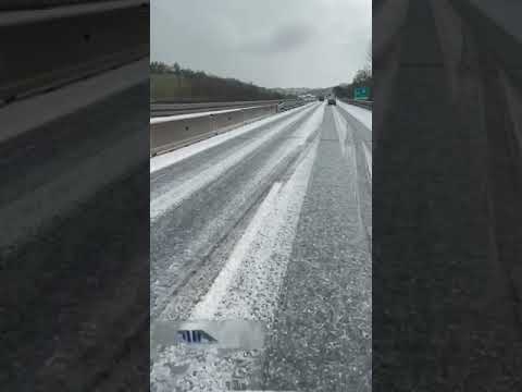 Grandine lungo l’A1 tra Arezzo e Valdarno