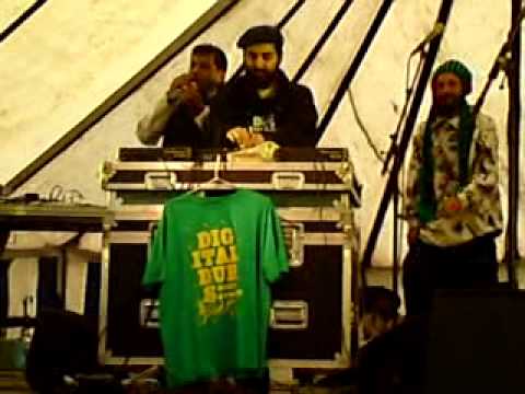 Digitaldubs [ Brasil ] ft. Hornsman Coyote [ Serbia ] @ Rastaplas