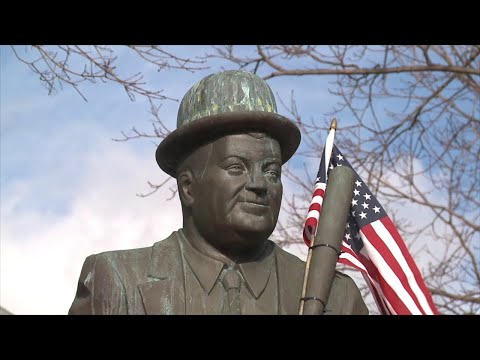 NJ Paterson’s Lou Costello Place