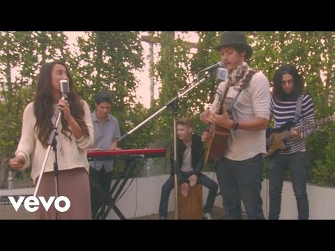 Alex & Sierra - Scarecrow (Rooftop Acoustic)