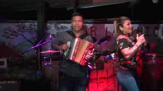 A ESO LLAMAS AMOR-  VLADIMIR ATENCIO POR LA FAMA TV PANAMA