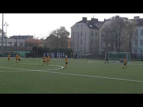 Markus Lauber Post SV - Siegestor - Torjubel - blaue Karte