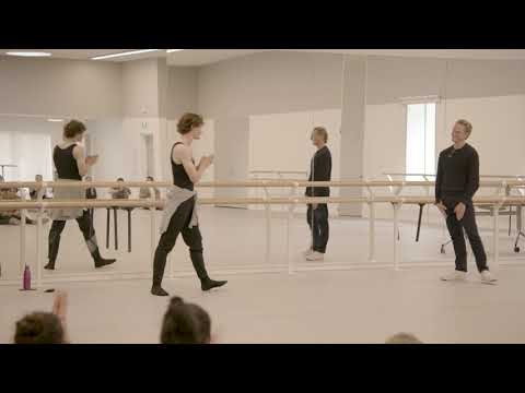 Dancers Surprise Promotions | The Australian Ballet