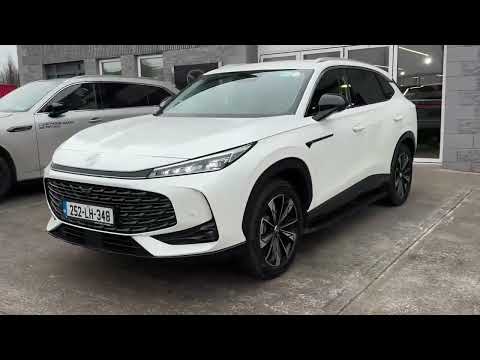 MG HS Exclusive 24.7KWh 120kms EV 1,000km - Image 2