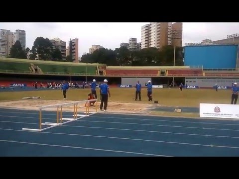 Salto triplo - ATLETISMO