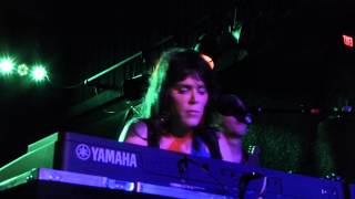 Beth Hart - Skin - 10/25/14 Chameleon Club - Lancaster, PA
