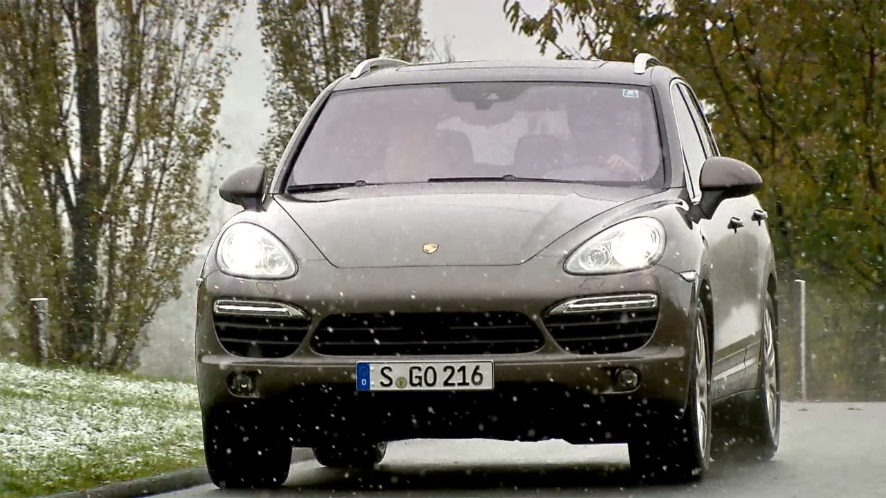2013 Porsche Cayenne S Diesel 4.2 V8 382 hp (DRIVING) [HD]
