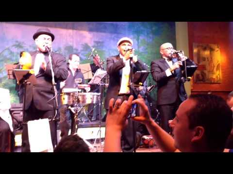 Mambo Rock en Vivo - Alfredito Linares