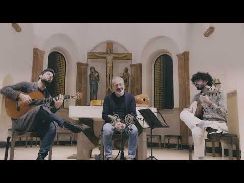 Karşı Bağda Sıra Sıra Bademler - Muhlis Berberoglu & Sinan C. Eroglu (Konser kaydı)