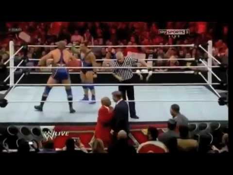 WWE Raw 3/5/12 - Santino Marella vs Jack Swagger US Championship Highlights