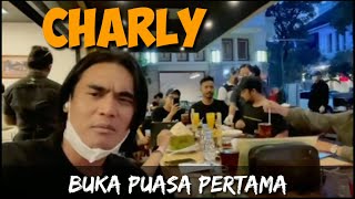 Download lagu Buka Puasa Pertama Charly V.H Bersama Keluarga dan MSI record mp3