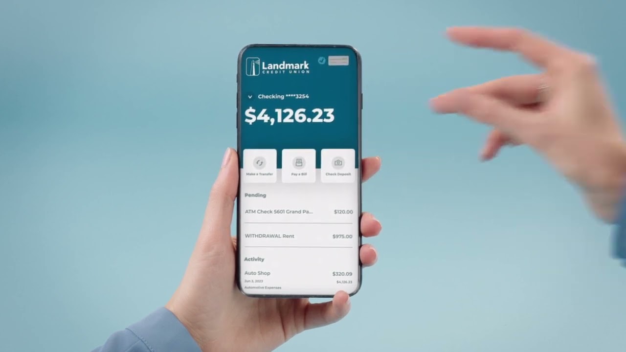 Banking Made Easy: Emily’s Landmark Checking Story