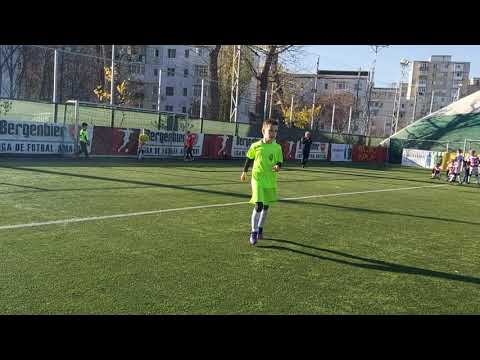 United Jrs Iași (alb-roșu) - Juniorul Suceava 2013. Penaltyuri.