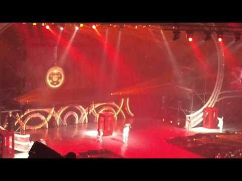 SHINee World IV in Bangkok 1 minute back