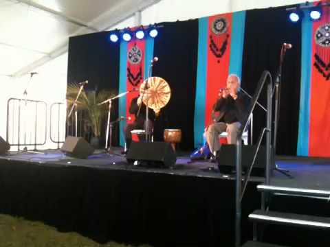 Cia & Faraz playing at World Refuge Day, Annerley Park Bris