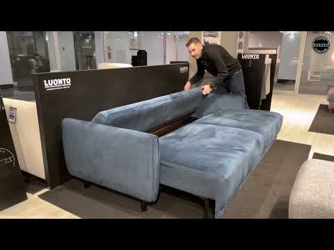 Product video thumbnail
