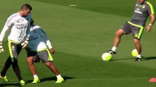 Marcelo funny nutmeg on Casilla during Real Madrid training session